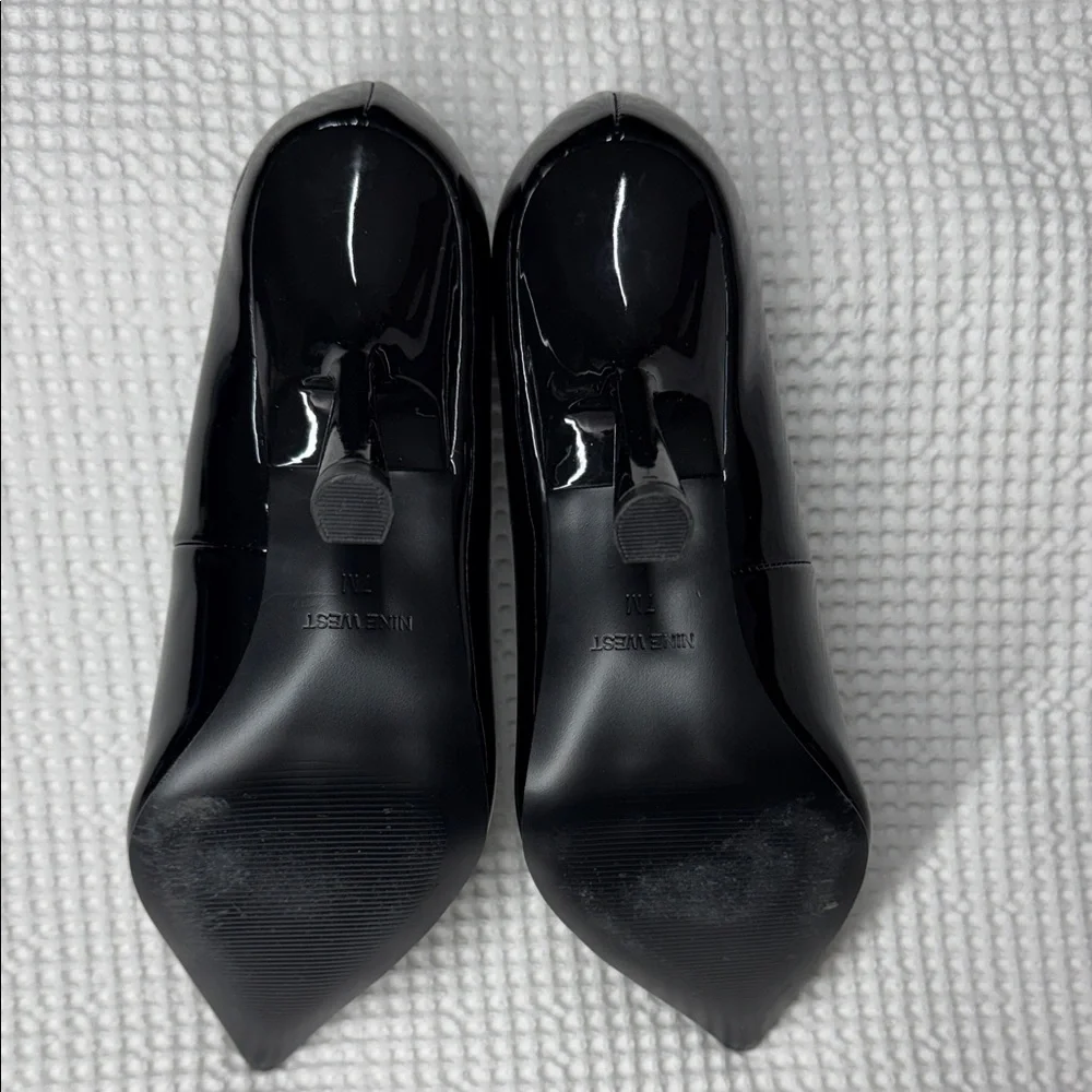 Nine West Black Patent Pointed Pumps - Size 7 - Picture 4 of 5